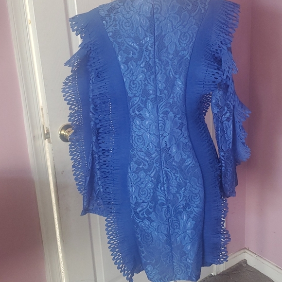 Dress - Picture 3 of 5